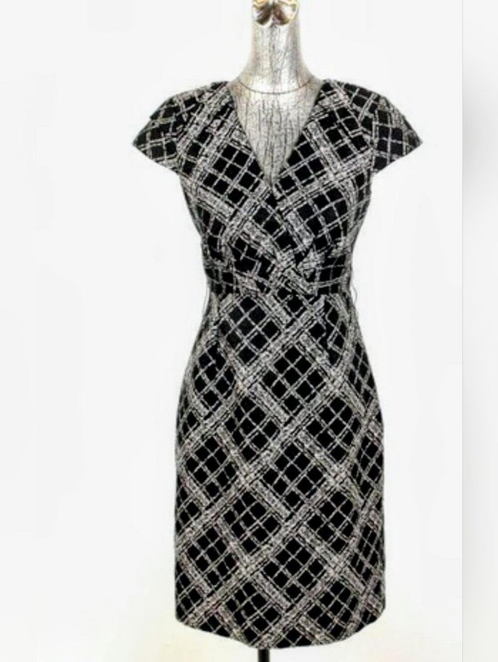 NWT Antonio Melani Black & Silver Geometric Cap-Sleeve Wrap Dress Sz8